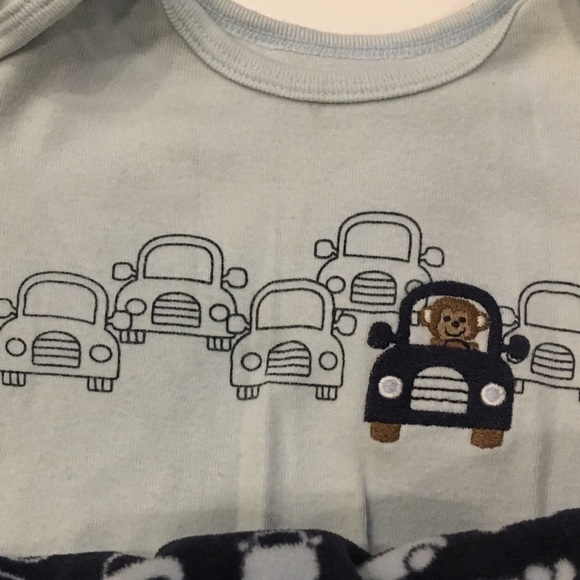 Huge Bundle Boys 12 Month Carter’s 2-3 piece sets! - Picture 5 of 5